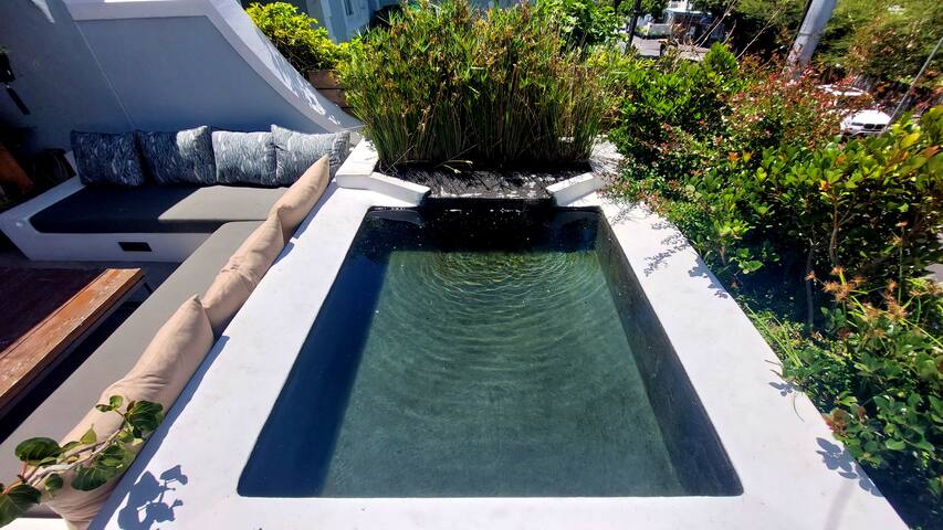 Central Victorian with Stunning Views & Pool gallery image 4