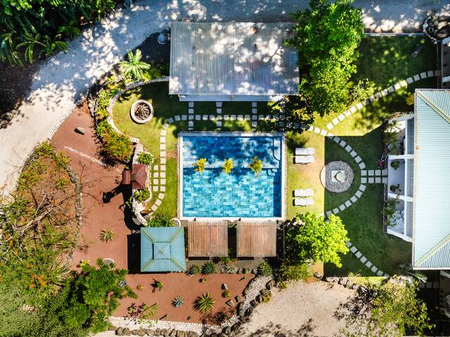 Buendía Lux • Mango Suite • Pool & BBQ Near Beach