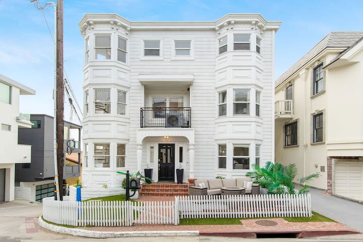 OCEAN VIEW/Breathtaking 6 Bedroom/AC/Walk to Beach gallery image 2