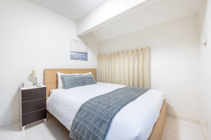 3Brm House in City Center! Perfect for big groups! gallery image 2