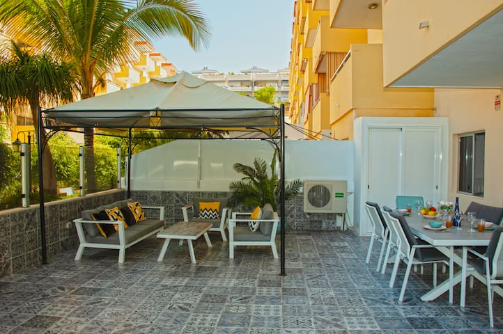 Easy Rentals Tenerife managed Airbnb listing 1