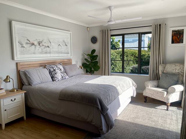 Beautiful, sunny family home gallery image 4