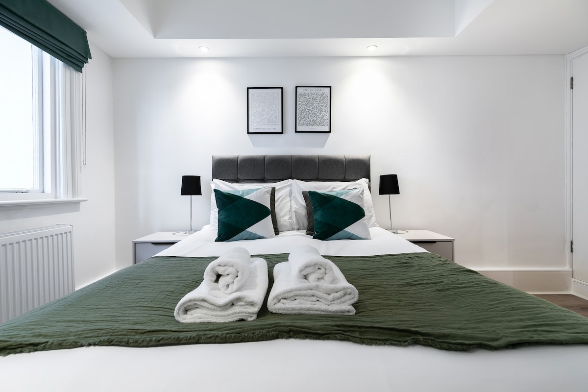 Our Double bed is UK Standard size 135cm wide and 190cm long (4ft 6ins wide and 6ft 3ins long)