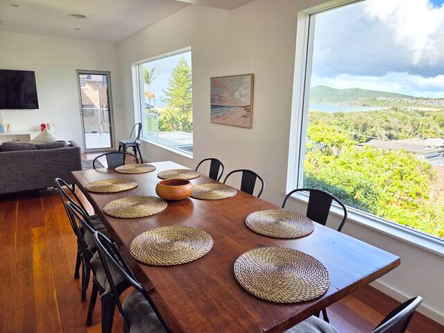 Marine Drive gallery image 2