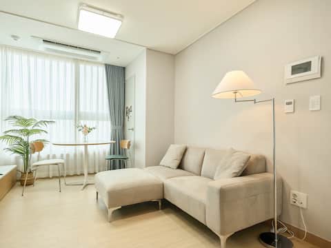 [&Home Ga709] Guri |20min to Seoul | Free parking | OTT free