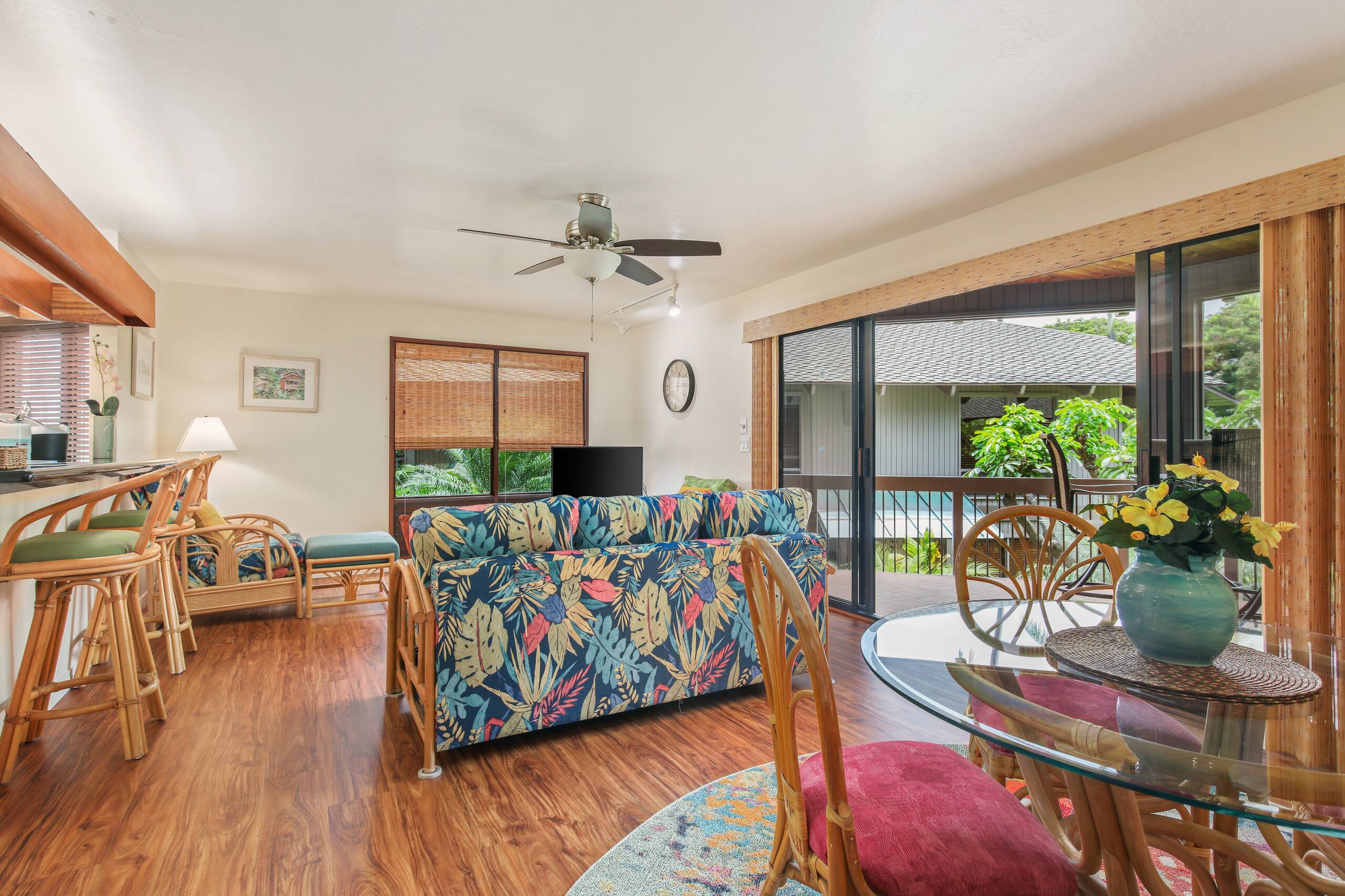Kanaloa at Kona Fairway View 1 Bedroom 1 Bath - Photo 4