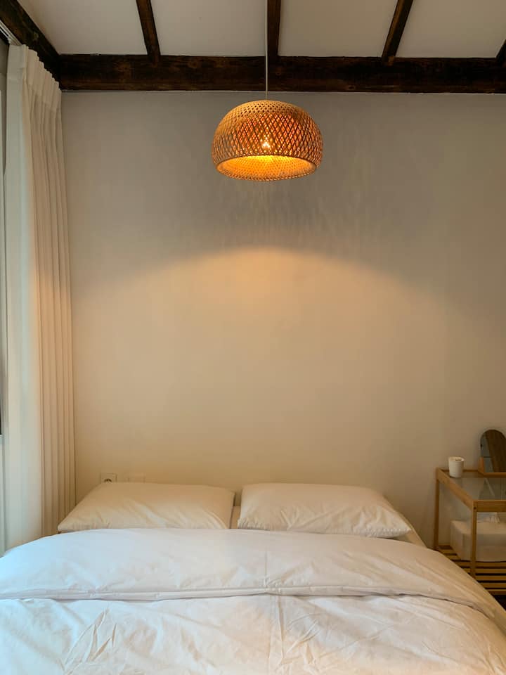 غرفة النوم 2