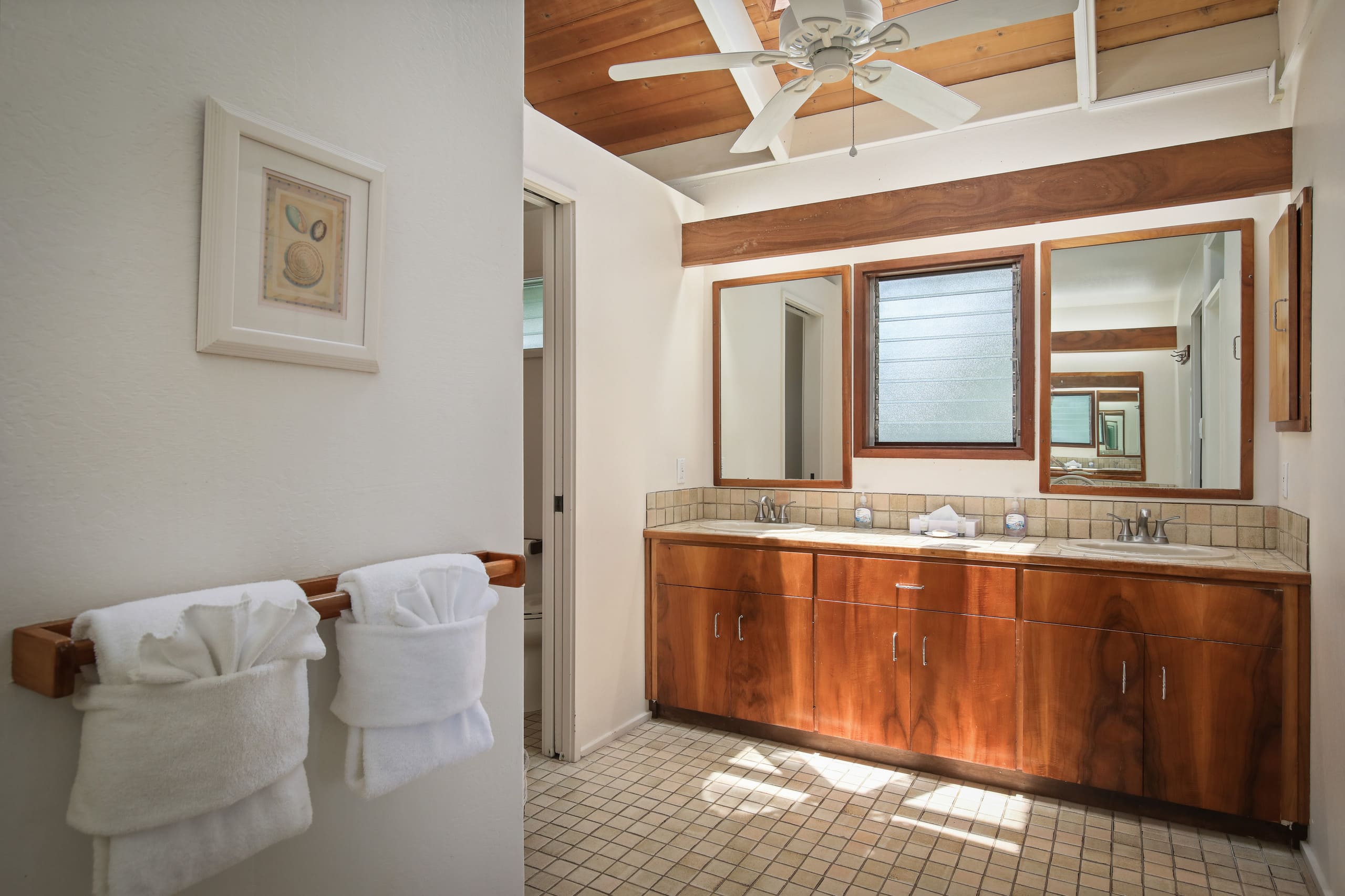 Kanaloa at Kona Oceanfront 2 Bedroom 2 Bath Loft - Photo 18