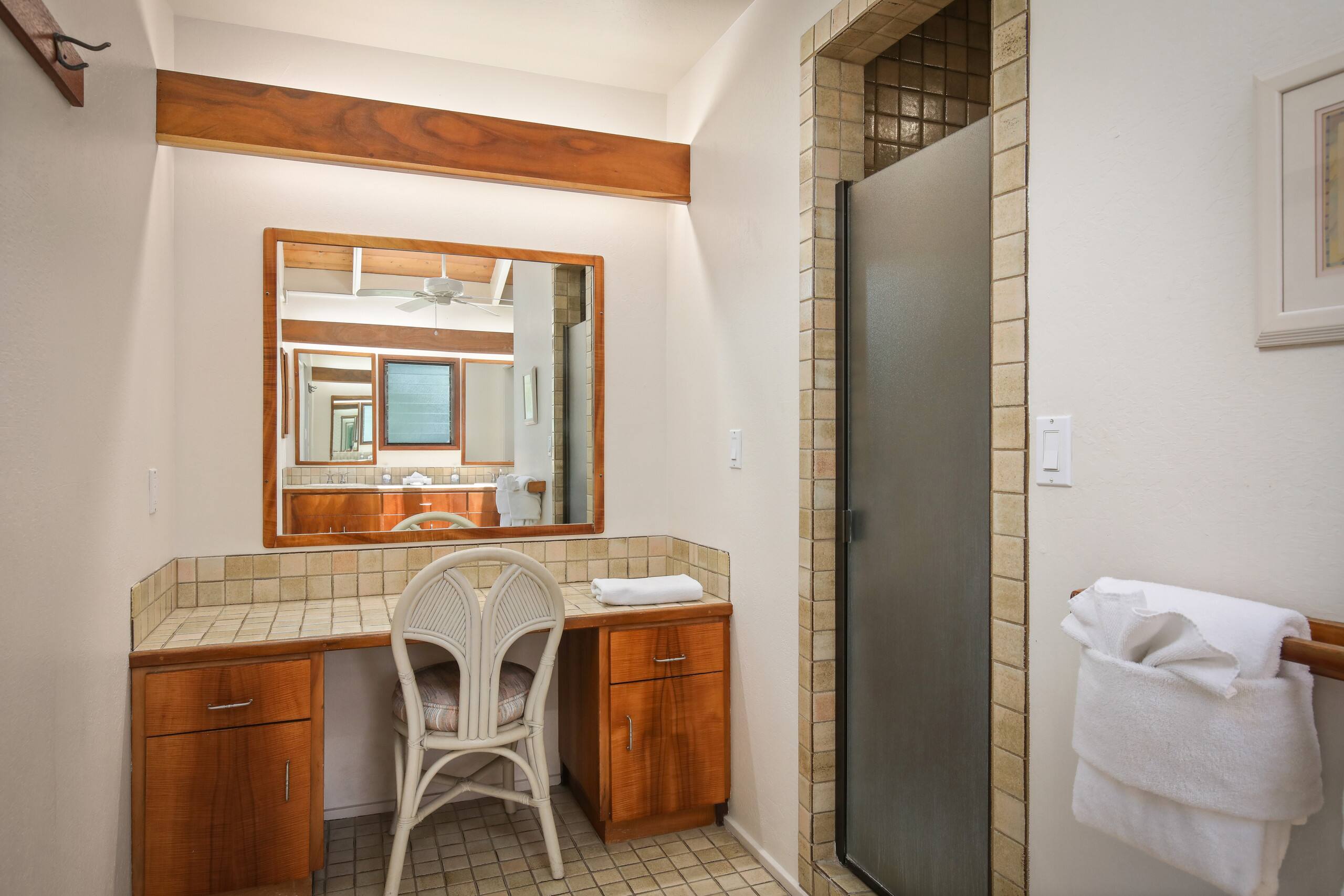 Kanaloa at Kona Oceanfront 2 Bedroom 2 Bath Loft - Photo 19