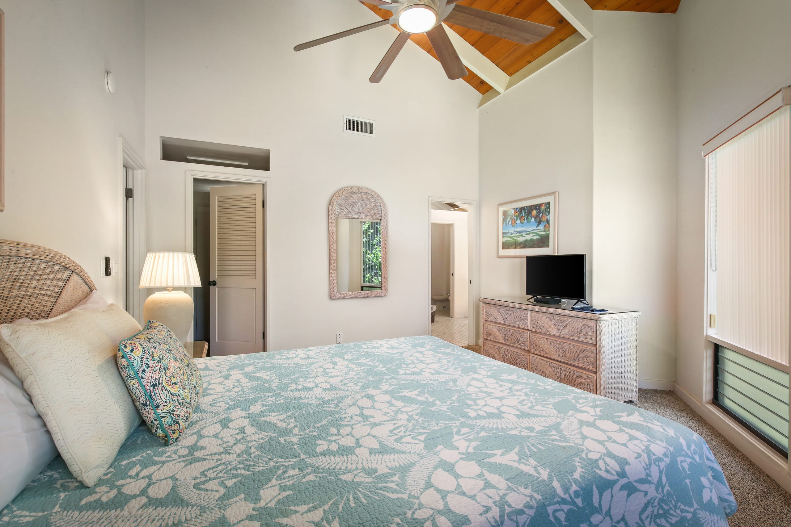 Kanaloa at Kona Oceanfront 2 Bedroom 2 Bath Loft - Photo 12
