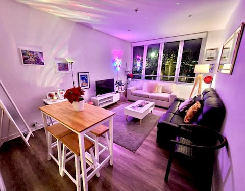 2BR Urban Sporting Delight facing MCG+AC-sleeps 5