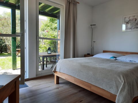 Usedom vacation apartment – garden & terrace