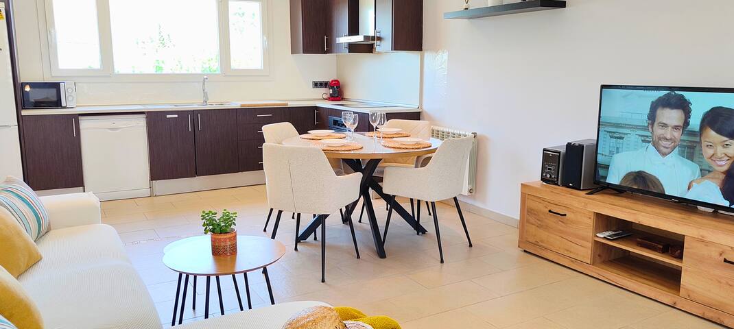 Bon Retorn: Alojamiento en villa con piscina