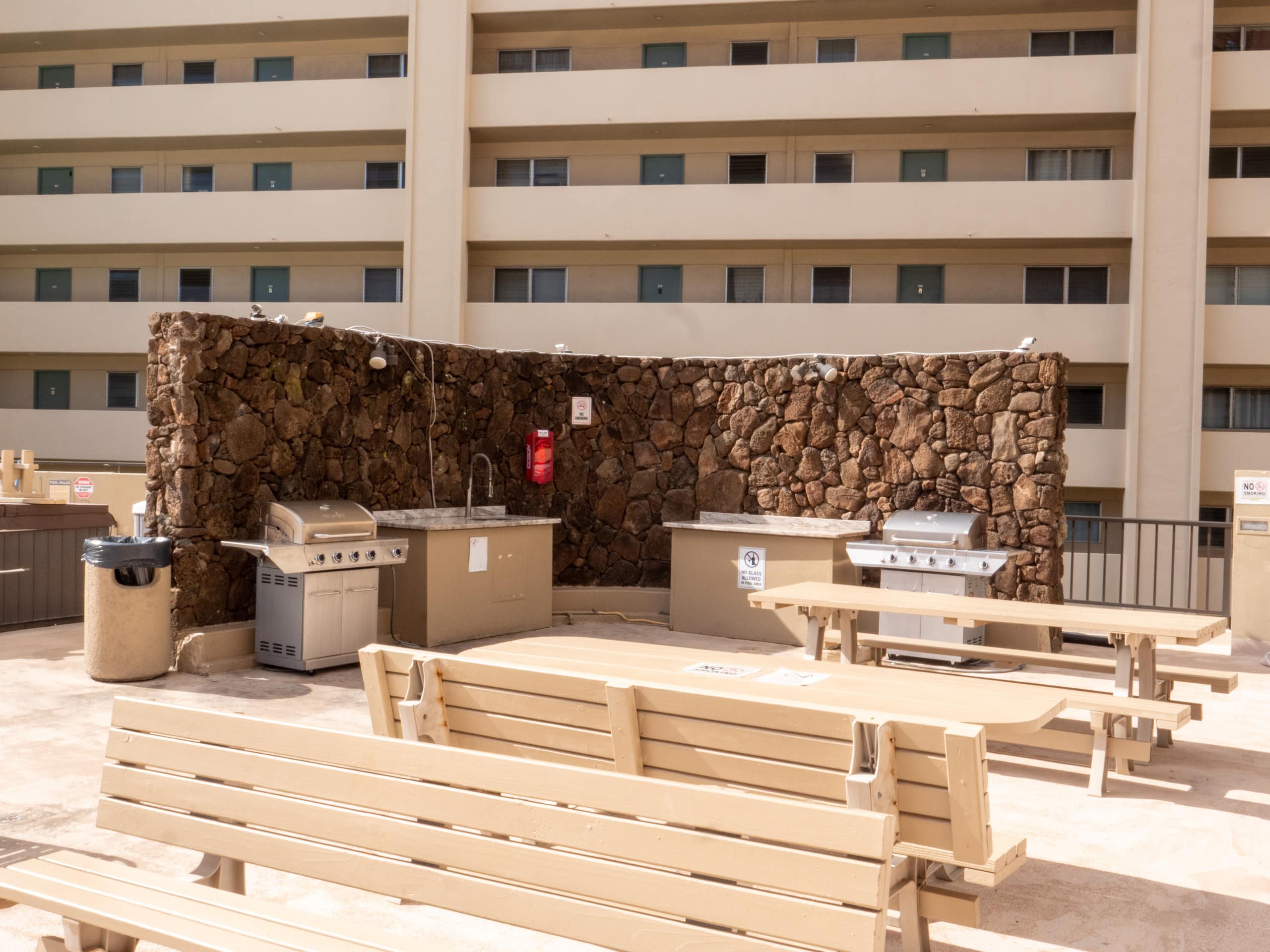 Condo in Honolulu · ★4.83 · Studio · 1 bed · 1 bath - Image 9