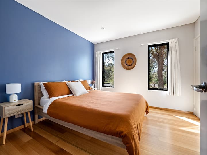 საძინებელი 1