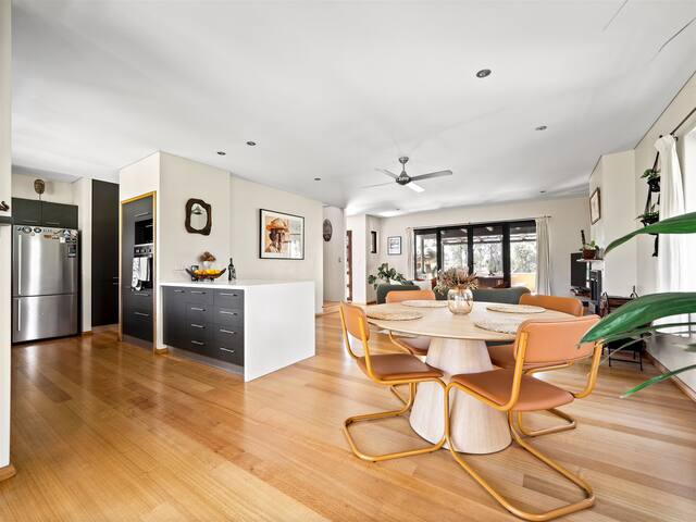 La Casa Gracie, Grasstree Sanctuary in Gracetown 8 gallery image 3