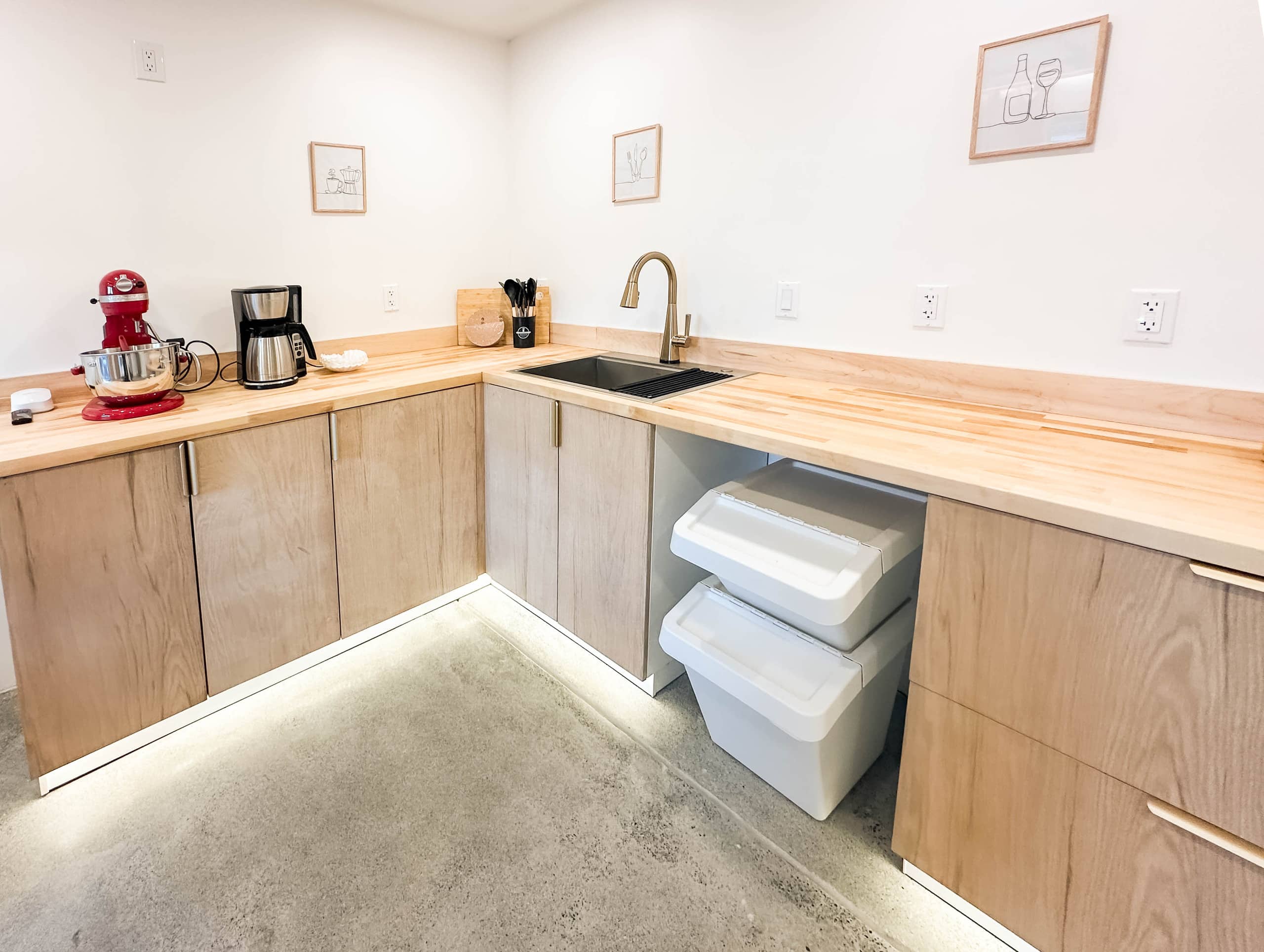 Home in San Francisco · ★4.95 · 4 bedrooms · 6 beds · 2 baths - Image 18