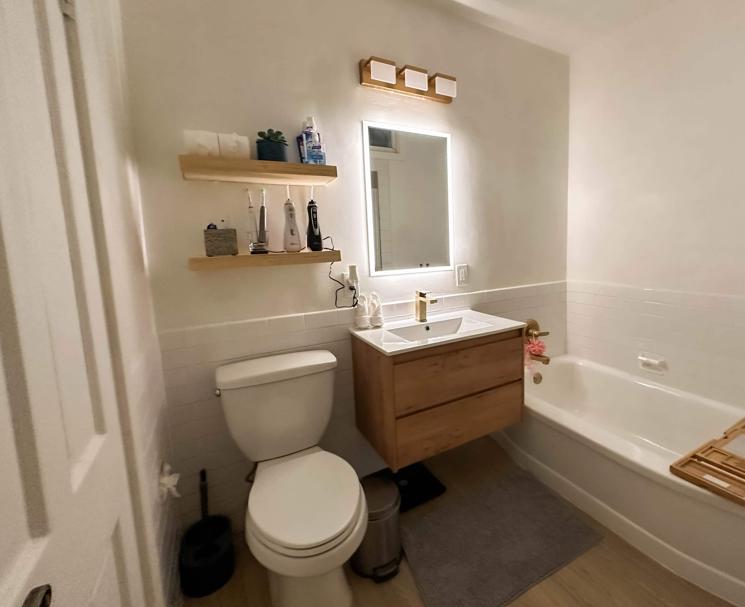 Home in San Francisco · ★4.95 · 4 bedrooms · 6 beds · 2 baths - Image 39