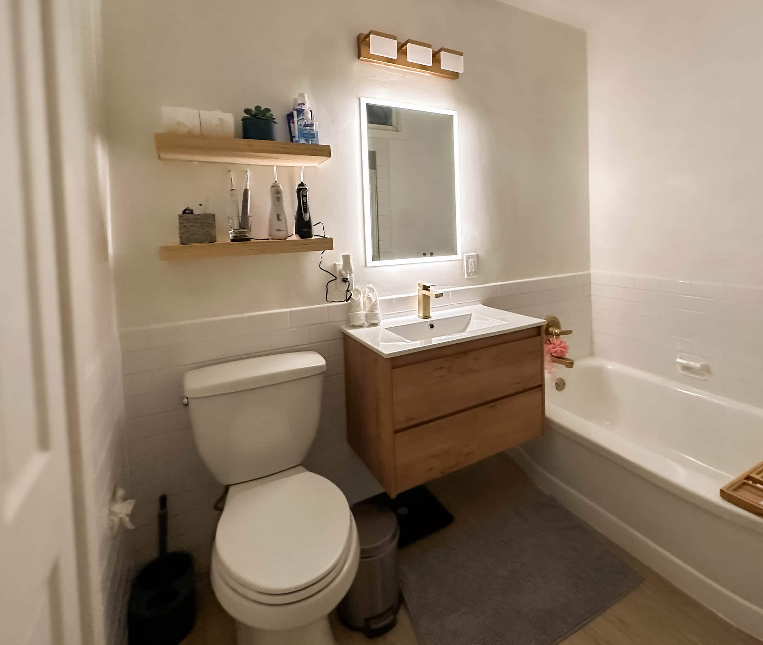 Home in San Francisco · ★4.95 · 4 bedrooms · 6 beds · 2 baths - Image 41