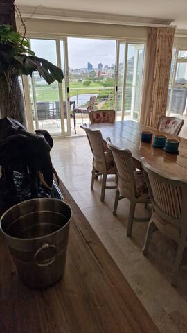 2 bedroom on 7th and 8th floor at SouthSeas gallery image 3