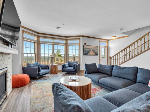 4 Bedroom Beachfront Condo