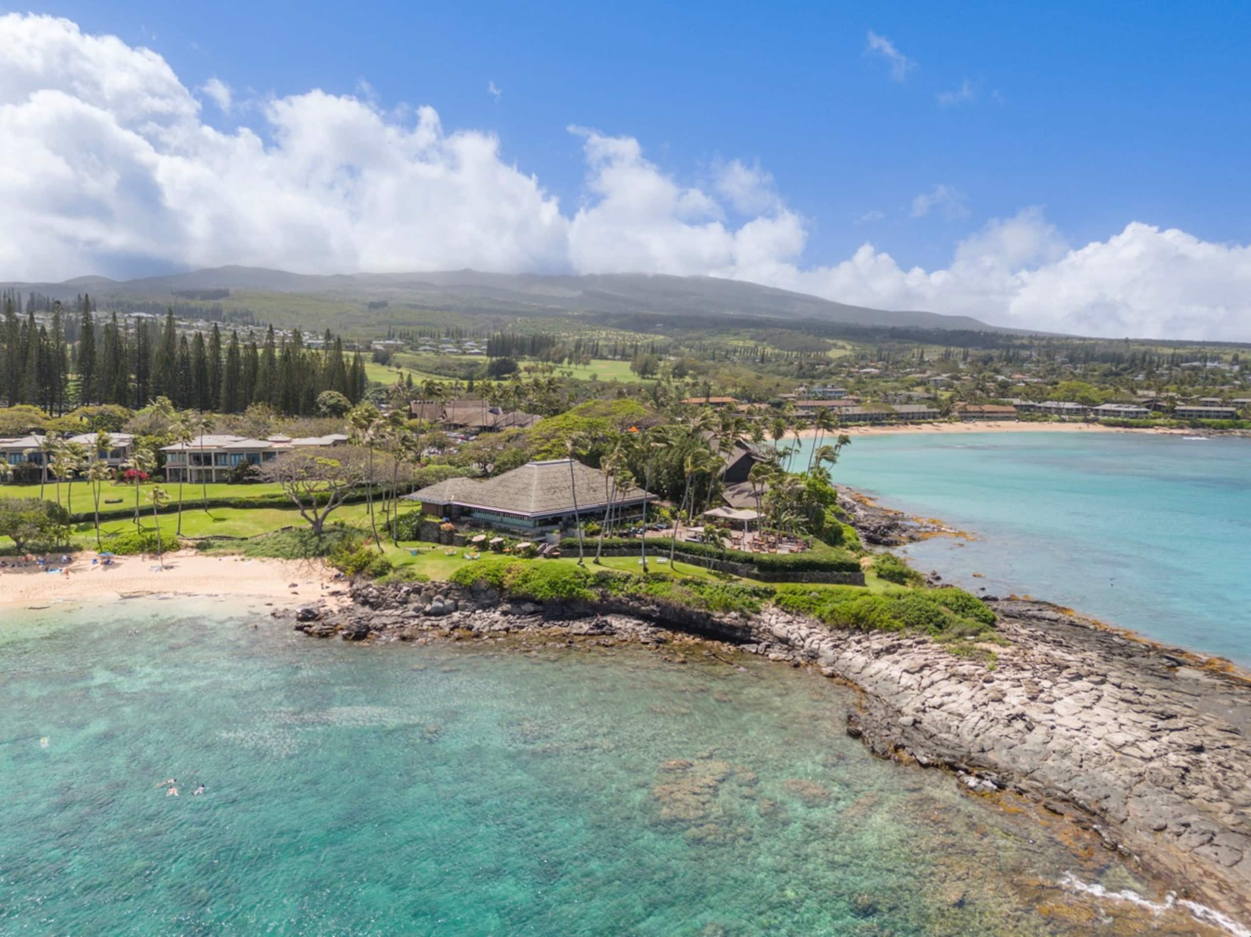 Townhouse in Lahaina · ★4.96 · 3 bedrooms · 5 beds · 2.5 private baths - Image 24