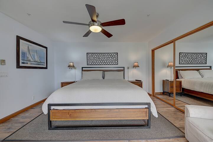 Hamilton Cove “Island Oasis + AC” gallery image 3