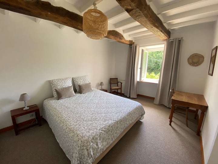 غرفة النوم 1