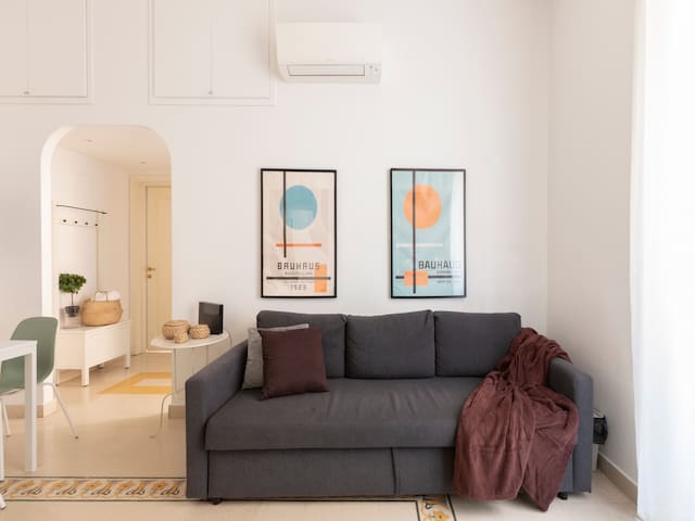 The Best Rent-Spacious three-bedroom flat in Prati
