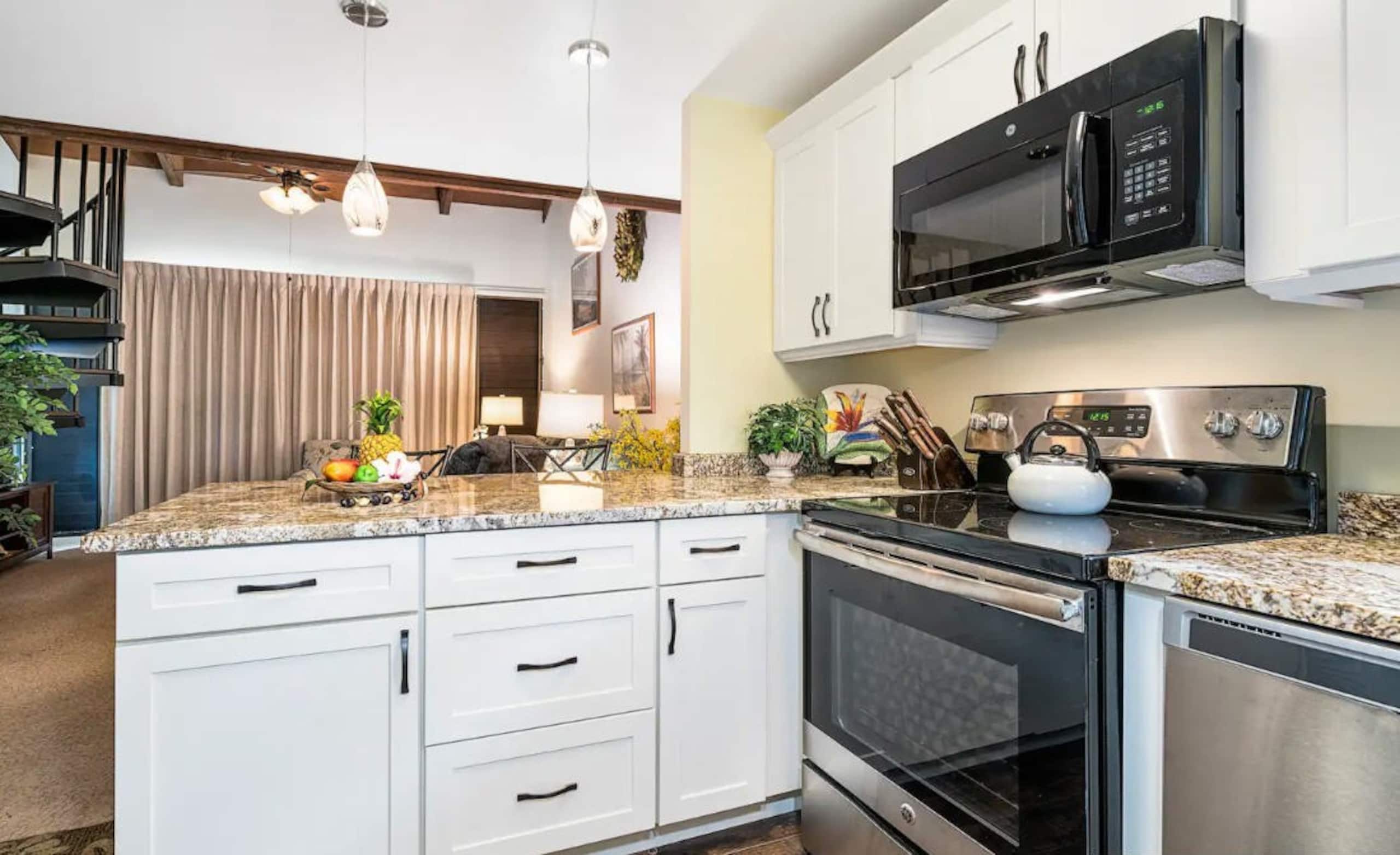 Luxury Oceanside Escape - Photo 6