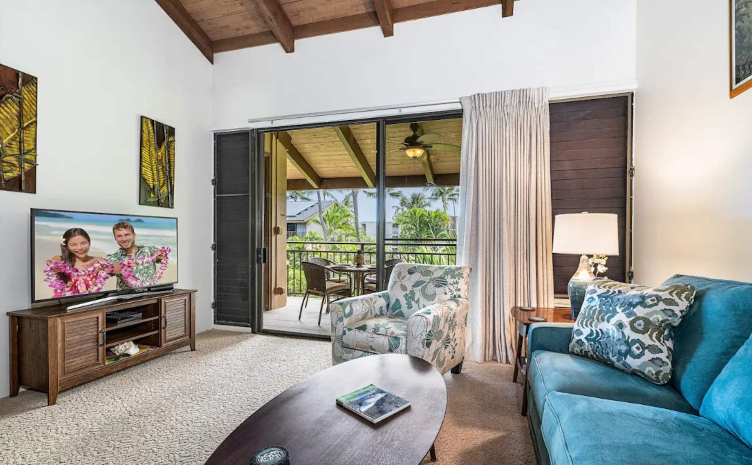 Luxury Oceanside Escape - Photo 3
