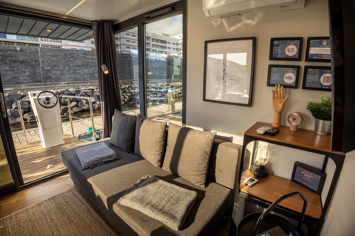 ห้องนั่งเล่น