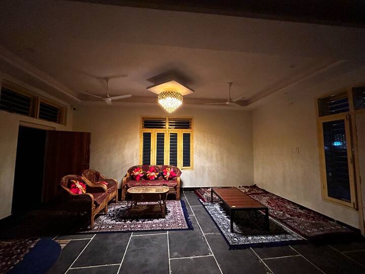 მისაღები ოთახი