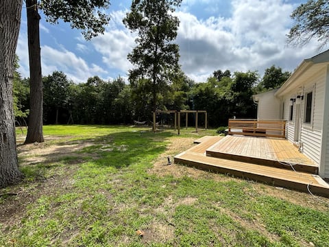 3 Bedroom House located on Secluded 50 acres