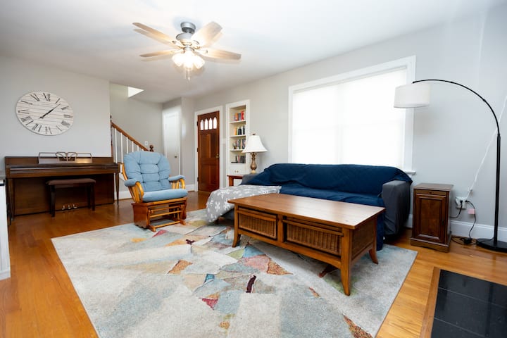 Cozy House In Downtown Farmville W/ Fenced In Yard - Twin Lakes State Park, Green Bay