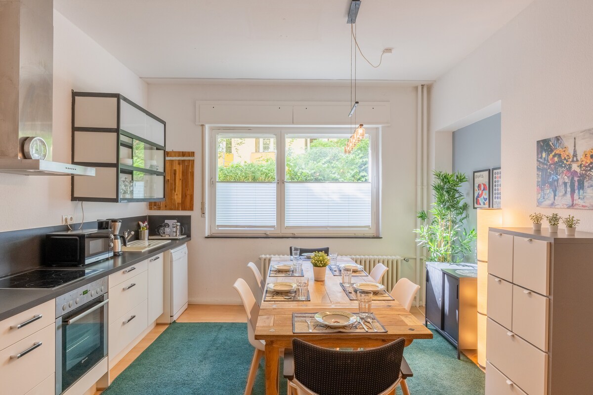 Top performing Airbnb: Wardenburg in Moabit