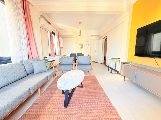 Istanbul Skyline Stay in Karaköy, 4BR, 5AC,Lift gallery image 5