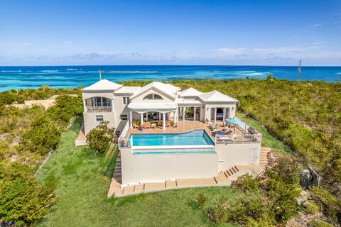 Sleeps 11, Kids Lounge, 5,000 SqFT