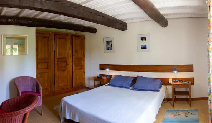 غرفة النوم 1