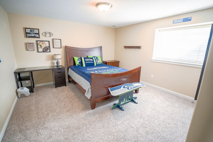 Chumba cha kulala #4 (katika Chumba cha Chini)