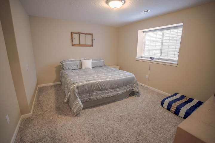 Chumba cha chini #5 (katika Chumba cha Chini)