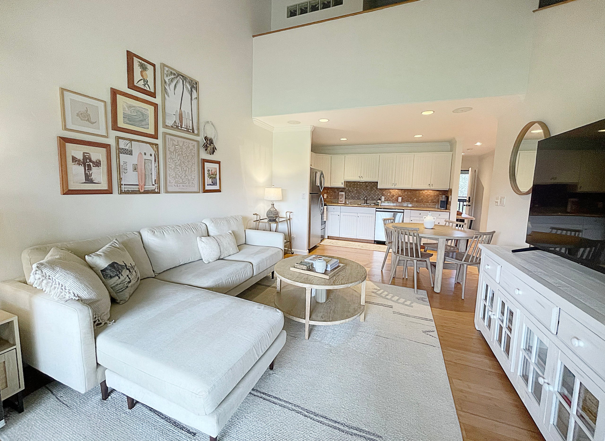 Condo in Kahuku · ★4.93 · 2 bedrooms · 2 beds · 2 shared baths - Image 1