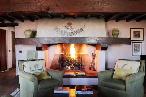 Top performing Airbnb: SAN DONATO IN POGGIO Duplex Penthouse in Barberino Tavarnelle