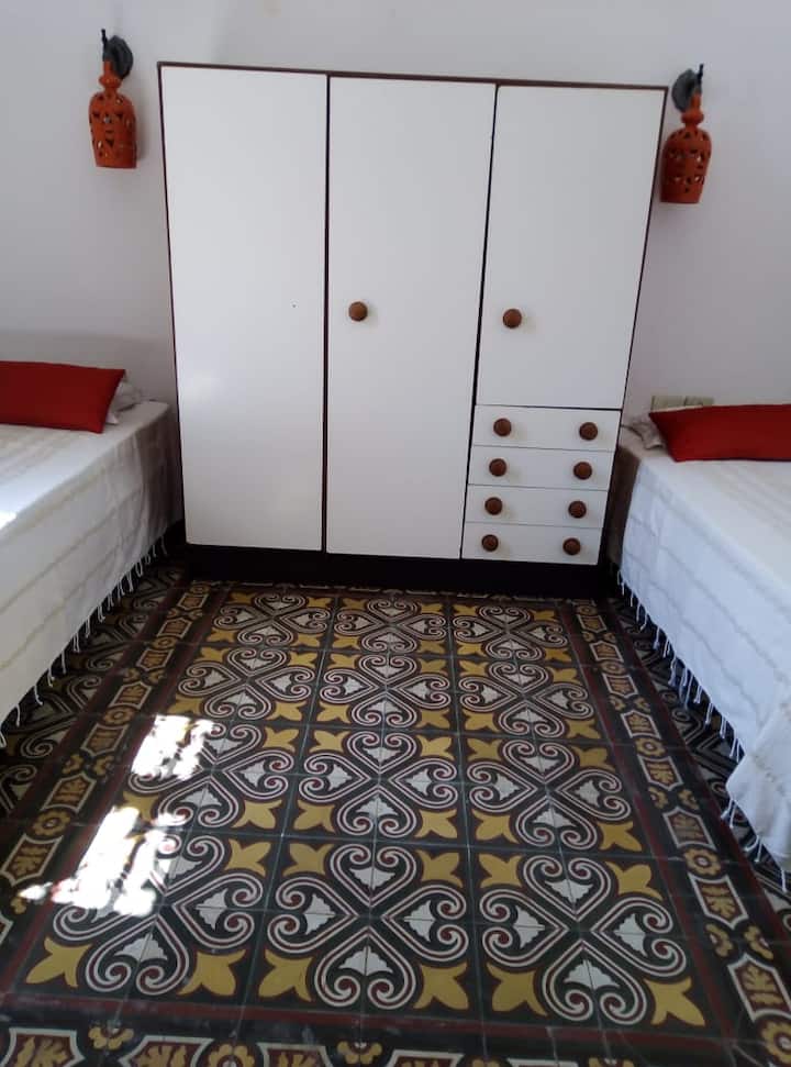 спална соба 2.

2 единечни кревета