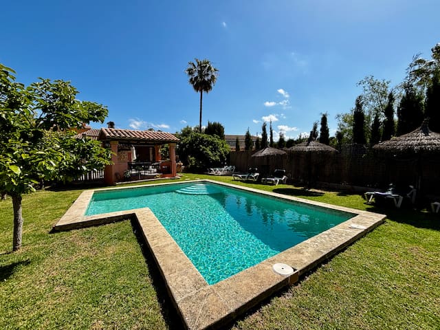 Nice Country house with pool in Es Capdella’s city