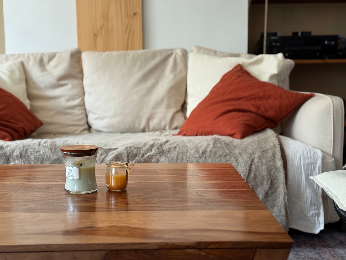 Annonce Airbnb populaire: Chic & Cozy Loft in the Heart of Amiens à Amiens