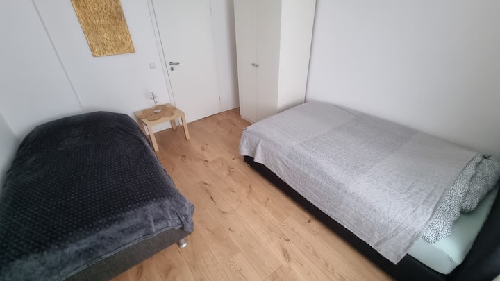 غرفة النوم 2