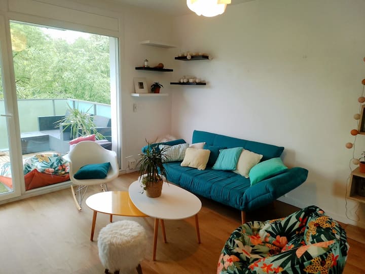 Super T2, Calme, Cosy, Terrasse, Sans Vis à Vis - Annecy