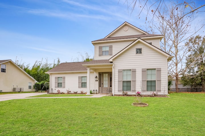 Luckydog 4bd House With Yard - Metairie, LA