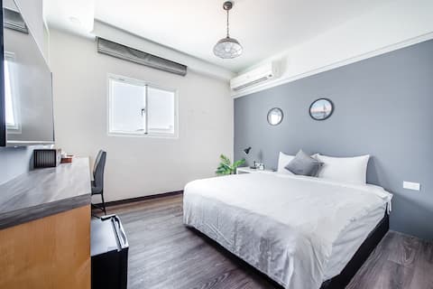 Penghu Linhai Residence | Private Suite | Queen Double Room | Elevator | Near Ma Kongang